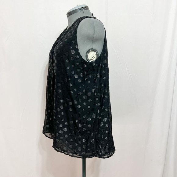 Adrienne Vittadini NWOT Sz XL Split Neck Swing Shimmery Overlay Sleeveless Top - Picture 5 of 8